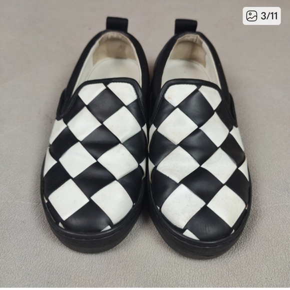 Bottega Veneta Black and White Checkered Loafers - Picture 2 of 6